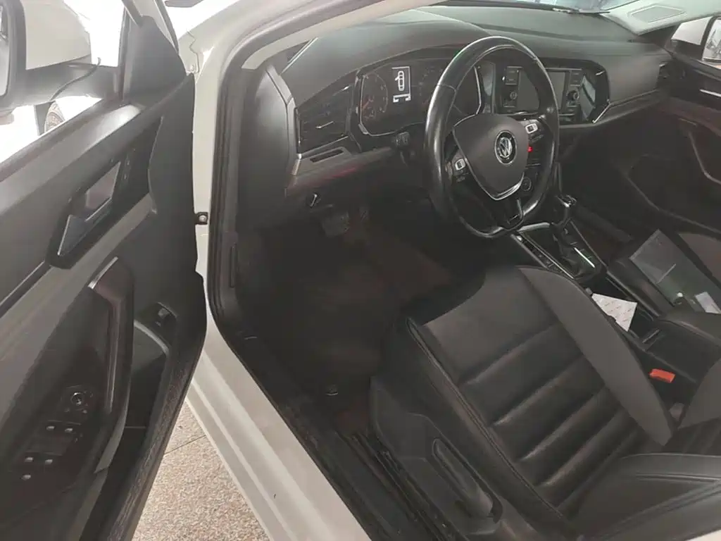 Volkswagen Sagitar — миниатюра 16