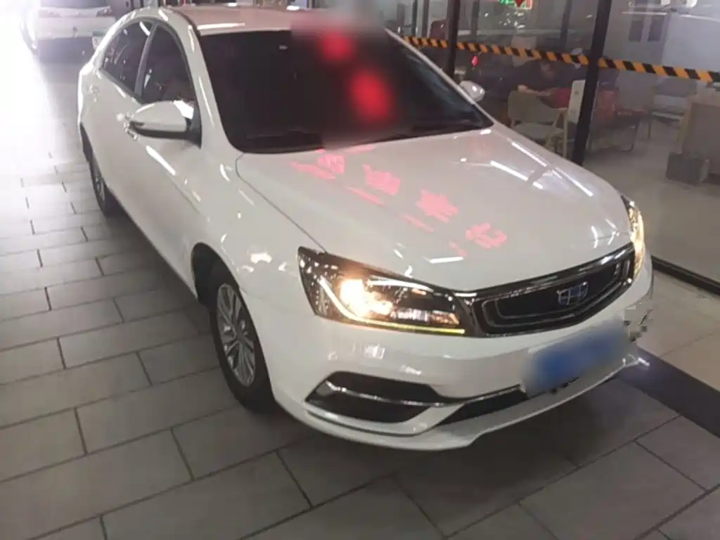 Geely Emgrand — миниатюра 4