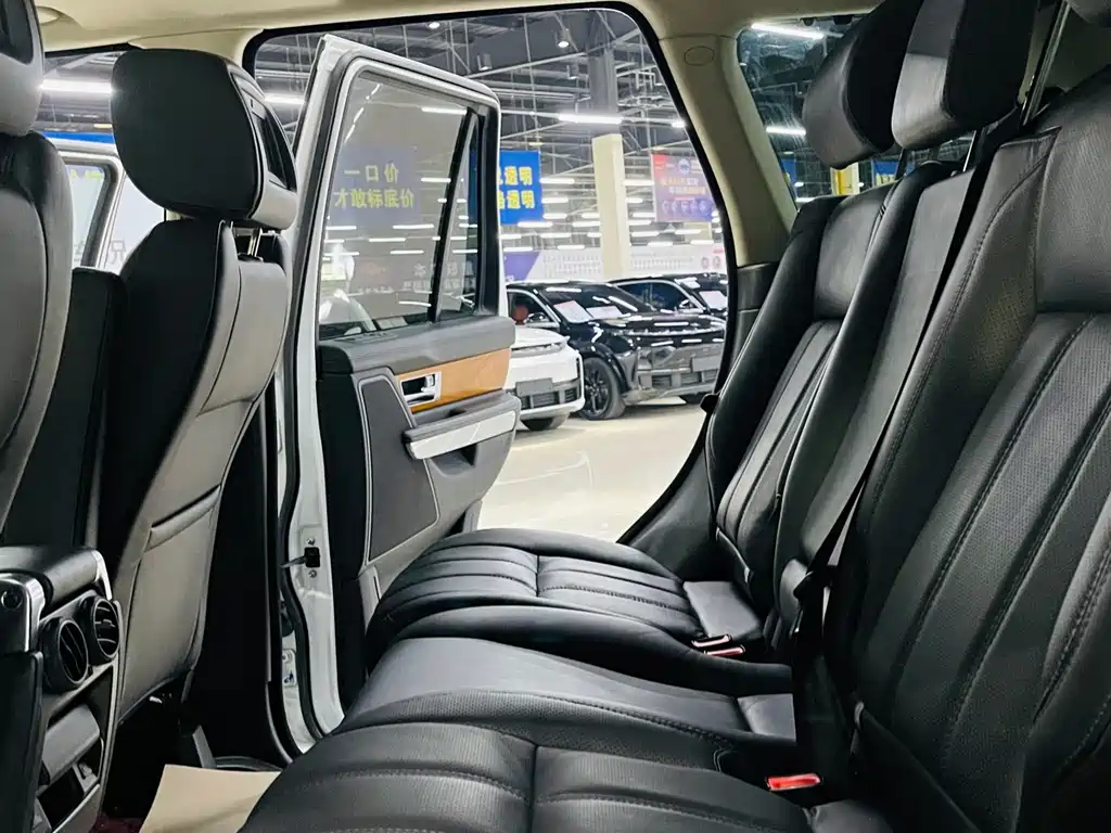 Land Rover Sport — миниатюра 8