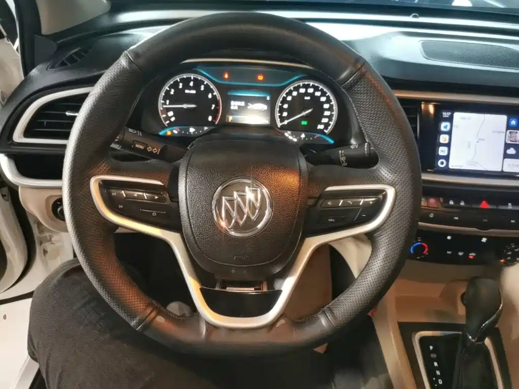 Buick Excelle — миниатюра 11