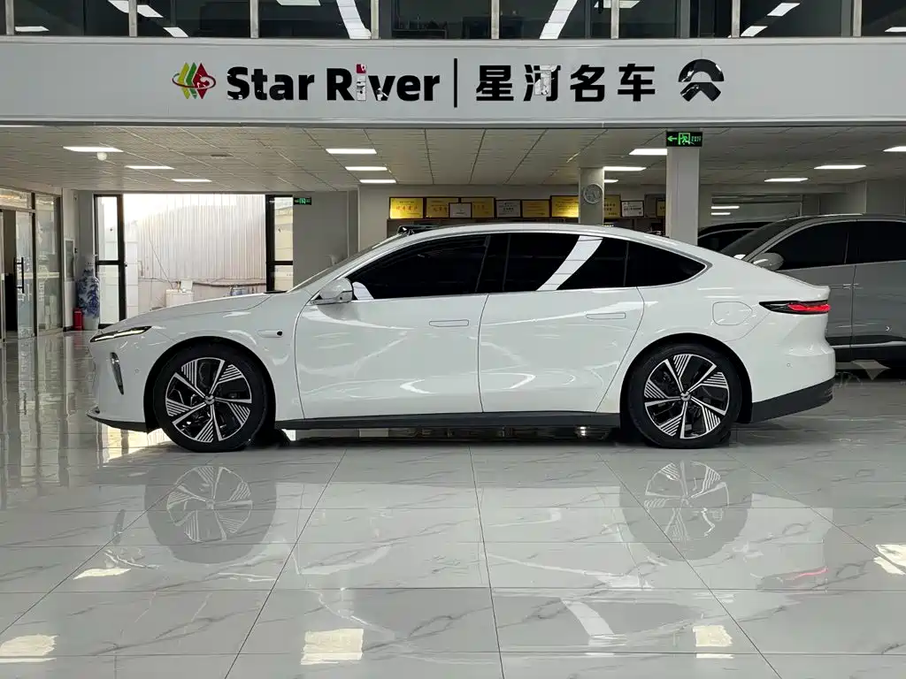 NIO ET7 — миниатюра 4
