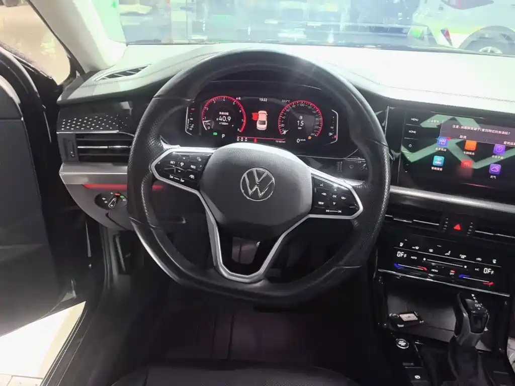 Volkswagen Passat — миниатюра 11