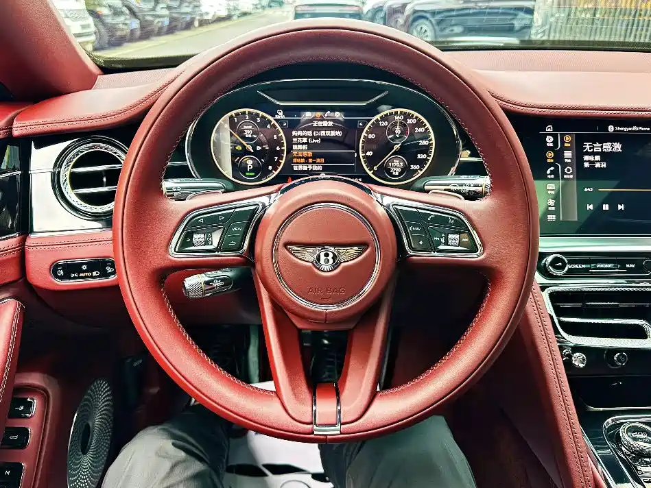 Bentley Flying Spur — миниатюра 5