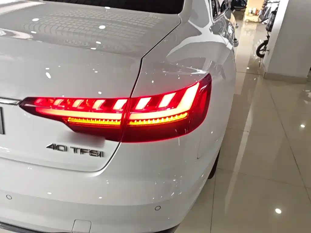 Audi A4L — миниатюра 8