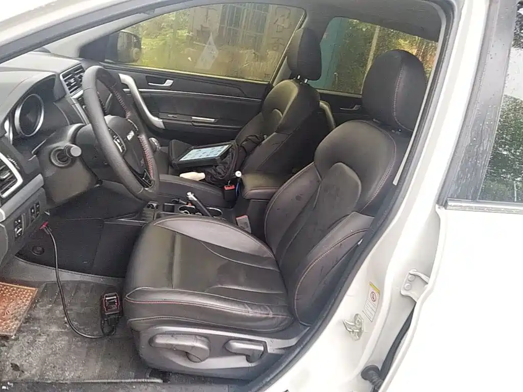 Haval M6 — миниатюра 15