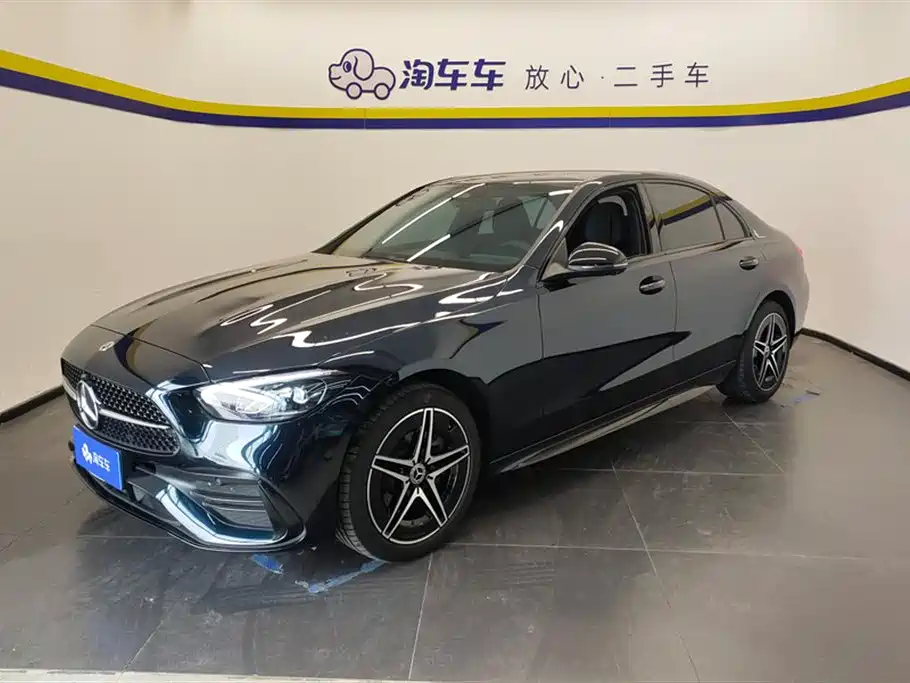 Mercedes-Benz C-Class 2024
