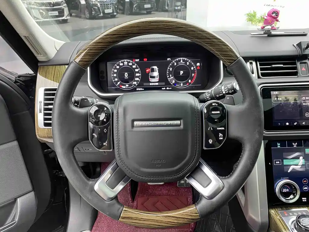 Land Rover Range Rover — миниатюра 8