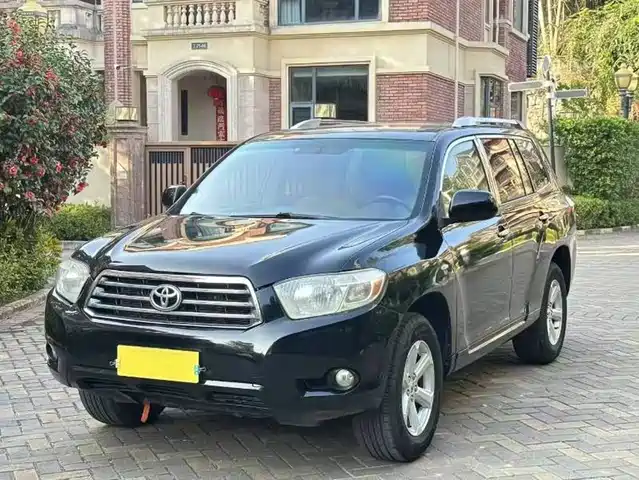 2010 Toyota Kluger