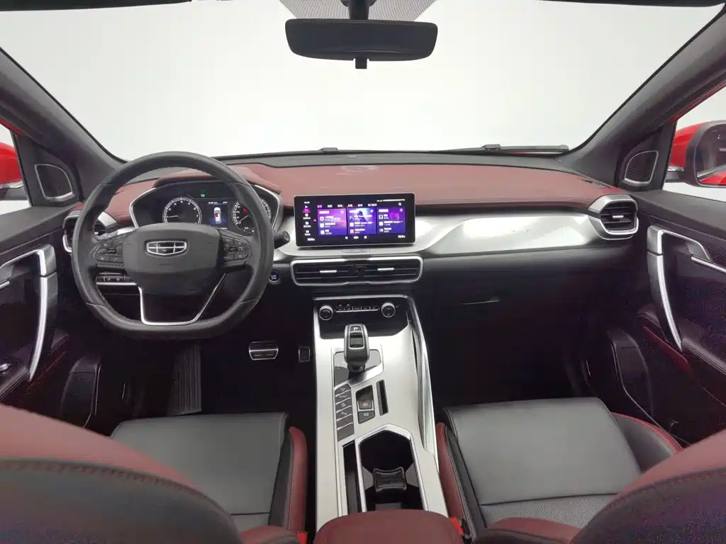 Geely Binyue — миниатюра 5