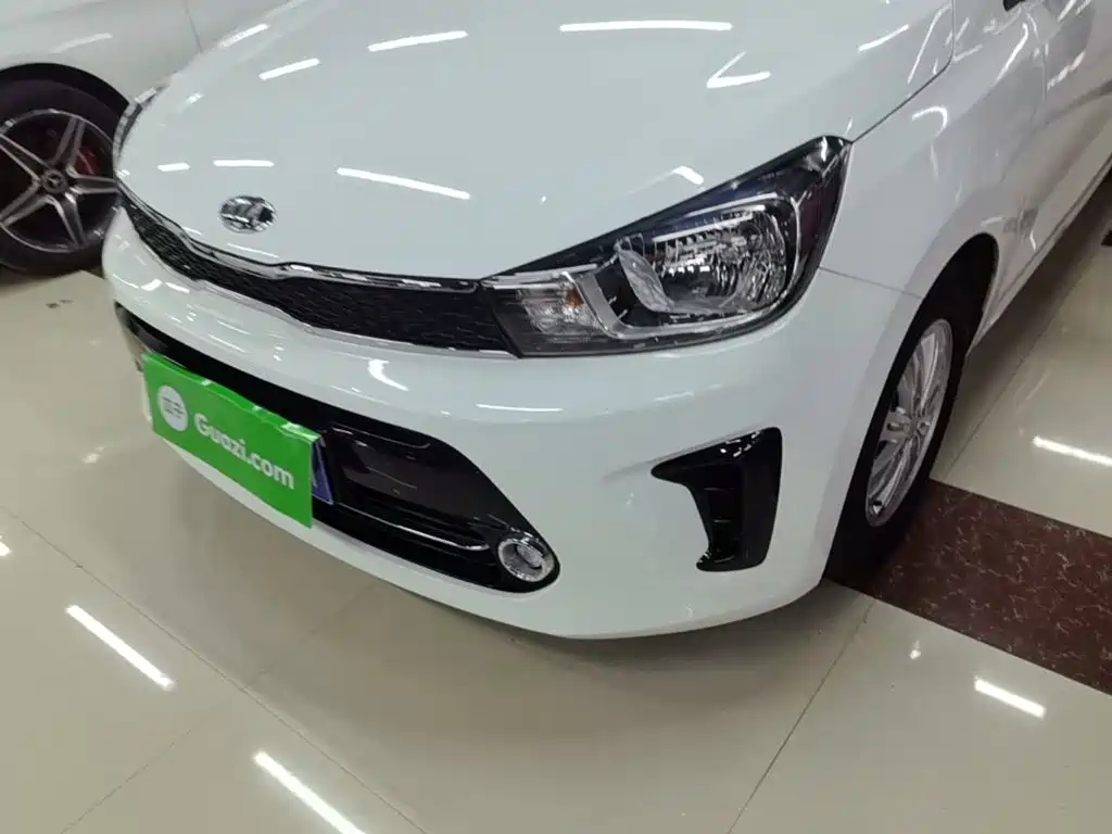 Kia Huanchi — миниатюра 24