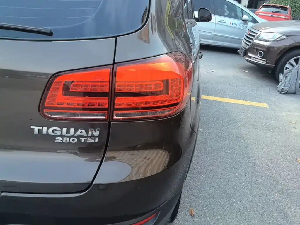 Volkswagen Tiguan — миниатюра 8