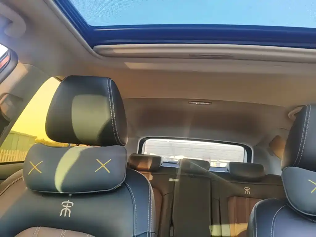 BYD Song — миниатюра 18