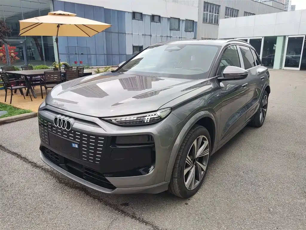 Audi 奥迪Q6L e-tron 2026
