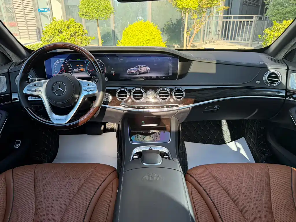 Mercedes-Benz S-Class — миниатюра 8