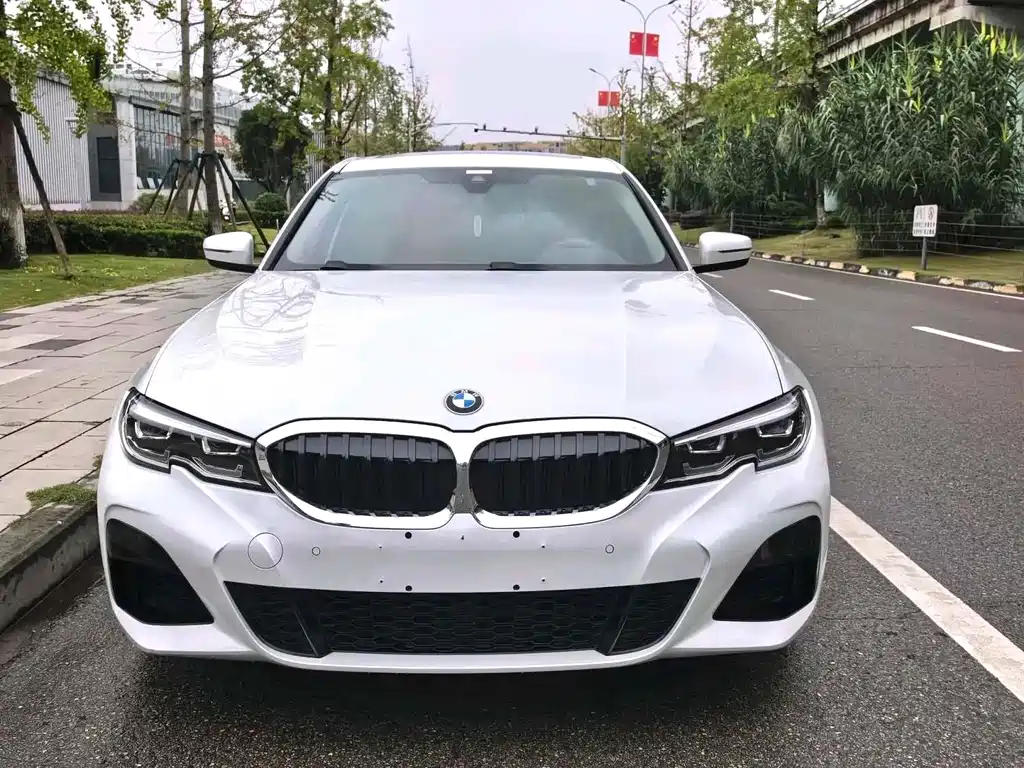 BMW 3 Series — миниатюра 2