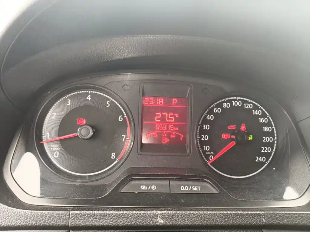 Volkswagen Jetta — миниатюра 12