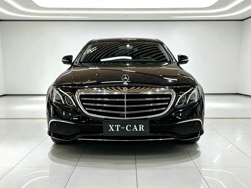 Mercedes-Benz E-Class — миниатюра 2