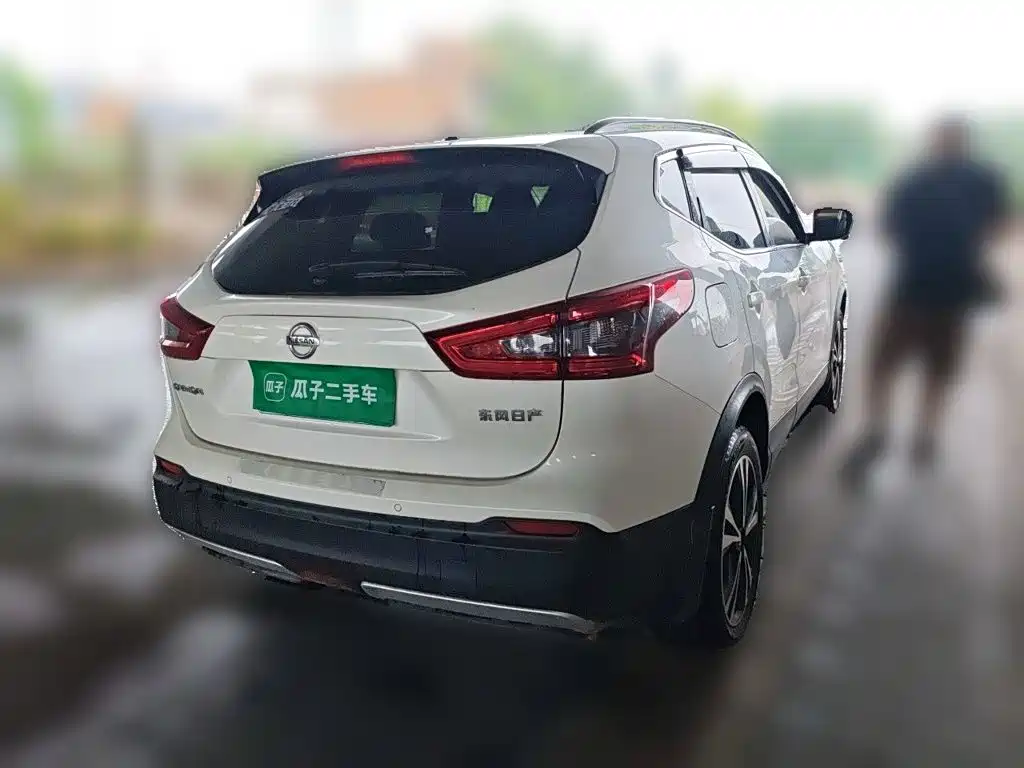 Nissan Qashqai — миниатюра 5