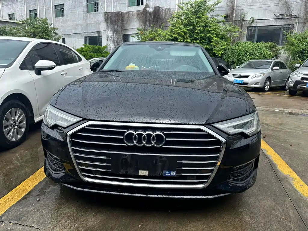 Audi A6L 2021 40 TFSI Luxury