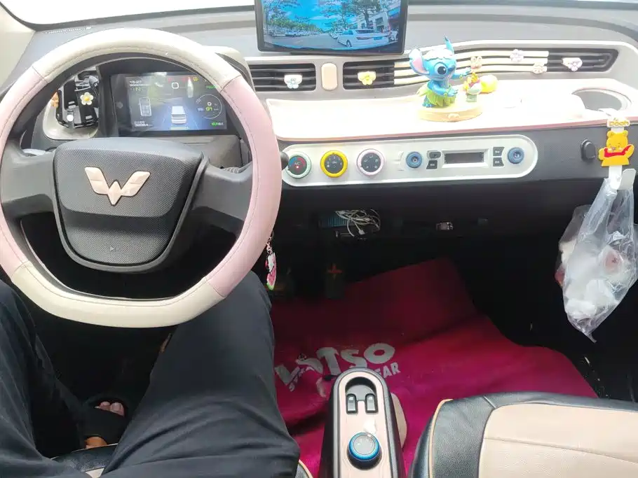 Wuling MINIEV — миниатюра 12