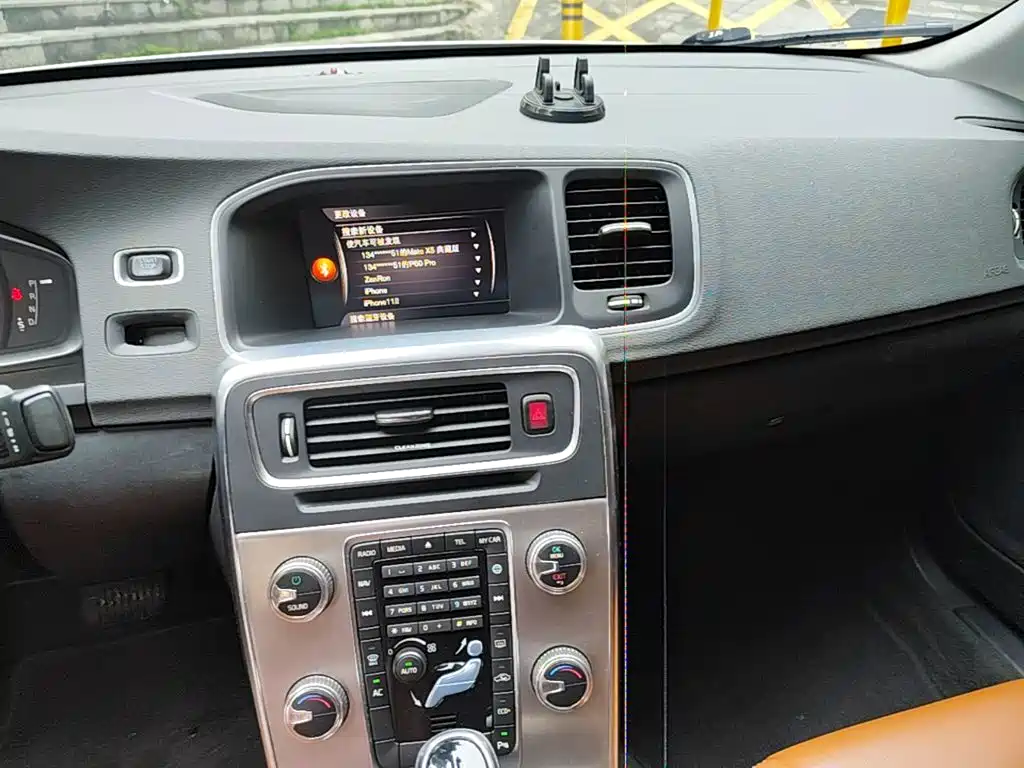 Volvo S60 — миниатюра 13