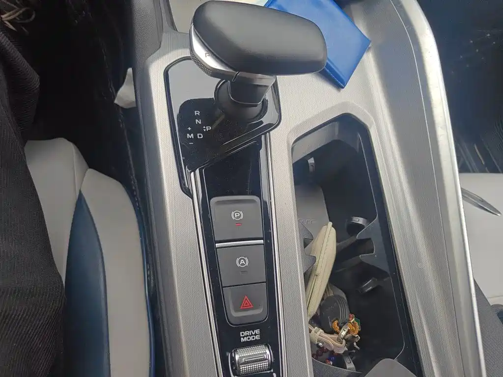Geely Xingrui — миниатюра 17