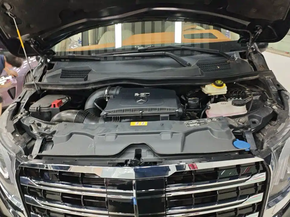 Mercedes-Benz Vito — миниатюра 2