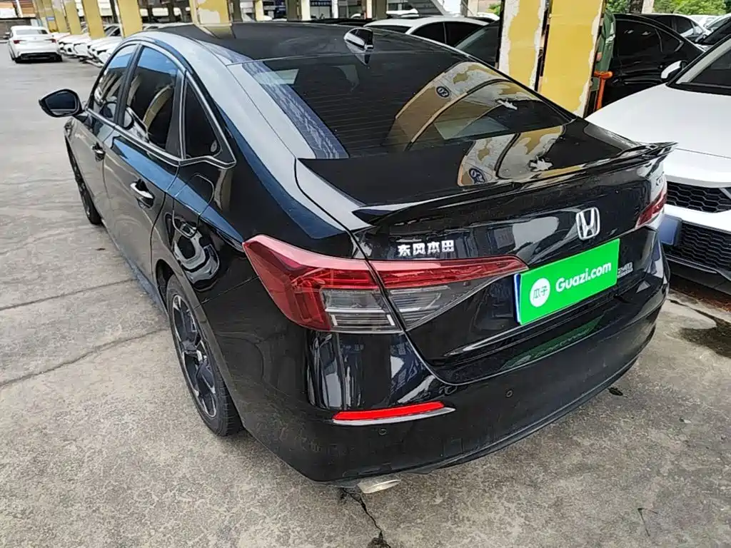 Honda Civic — миниатюра 5