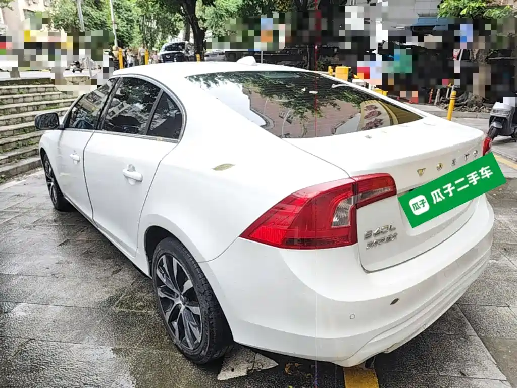 Volvo S60 — миниатюра 5