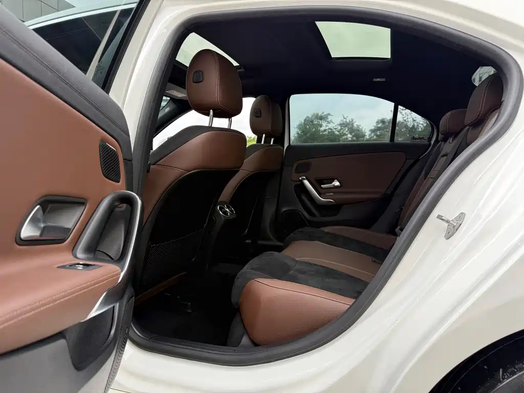 Mercedes-Benz A-Class A 2020 A 200 L Sport