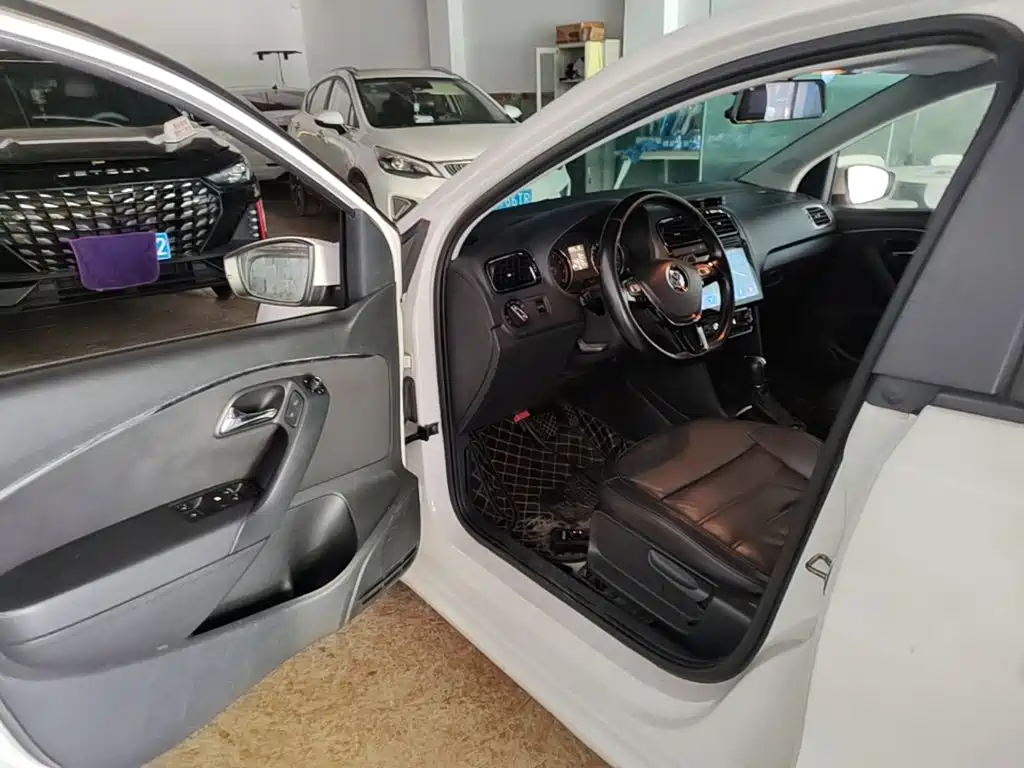 Volkswagen Polo — миниатюра 16