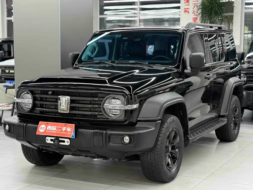 Купить Tank Tank 300
