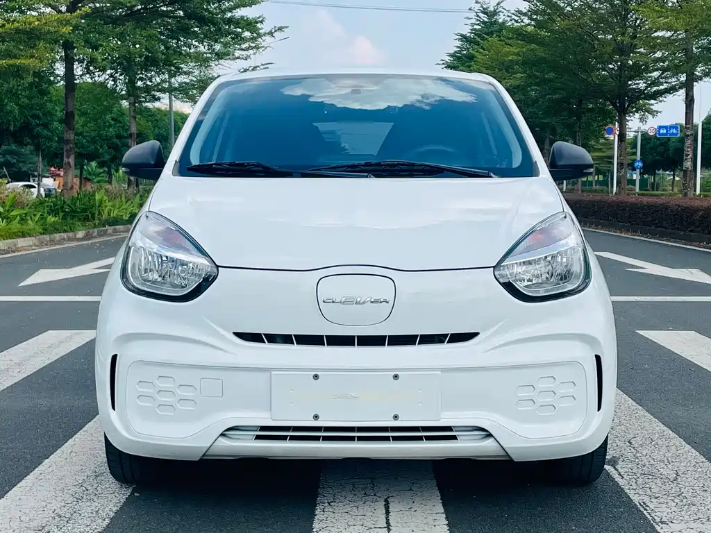 Roewe Clever — миниатюра 2