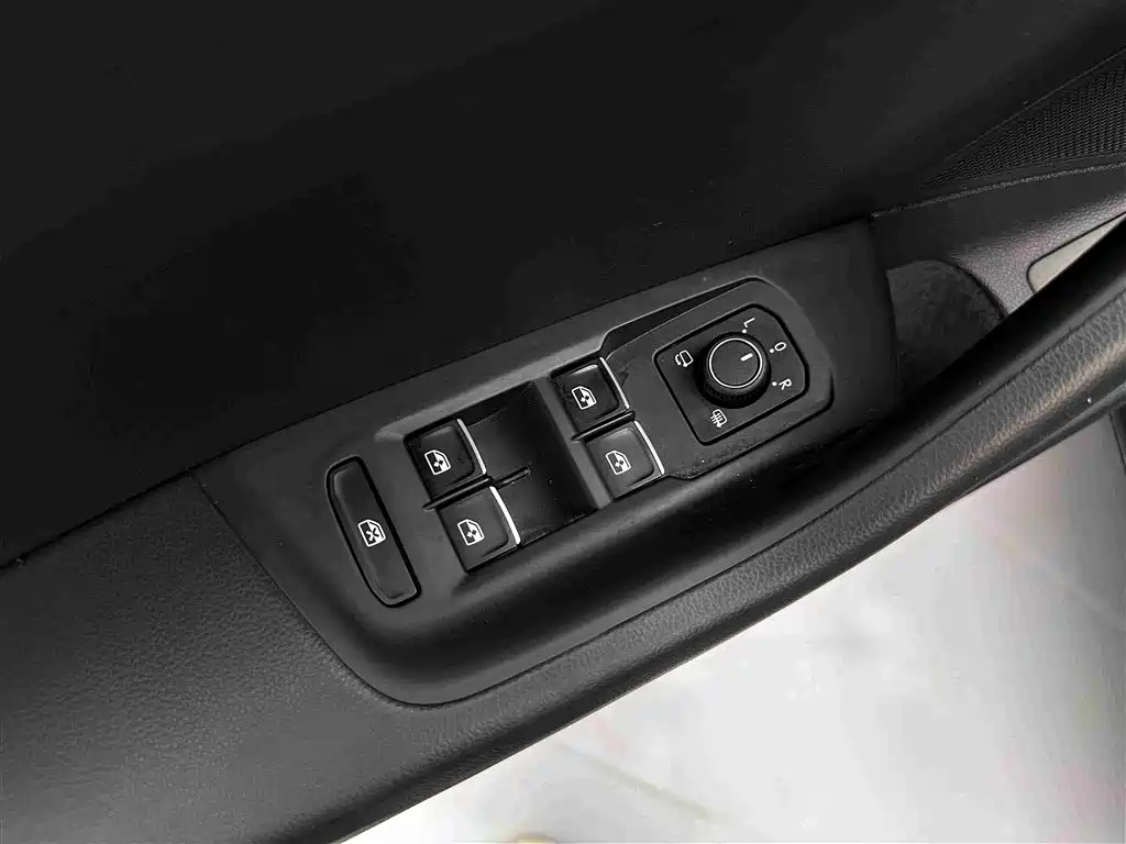 Volkswagen Magotan — миниатюра 24