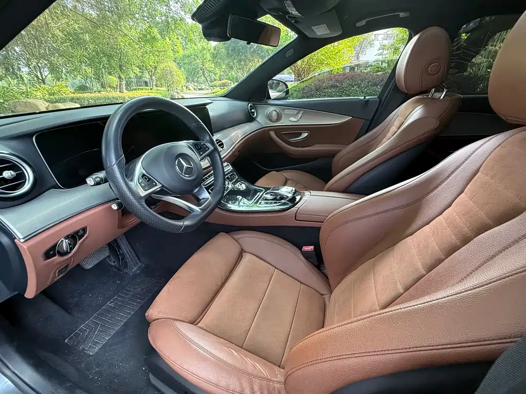 Mercedes-Benz E-Class — миниатюра 7