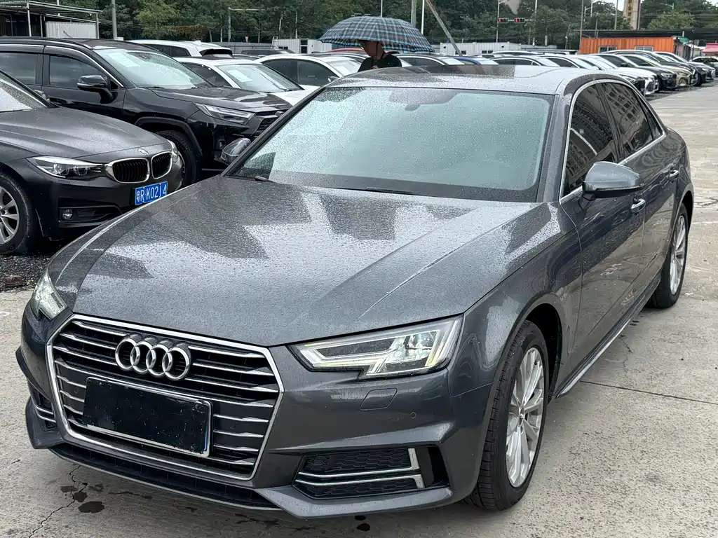 Купить Audi A4L