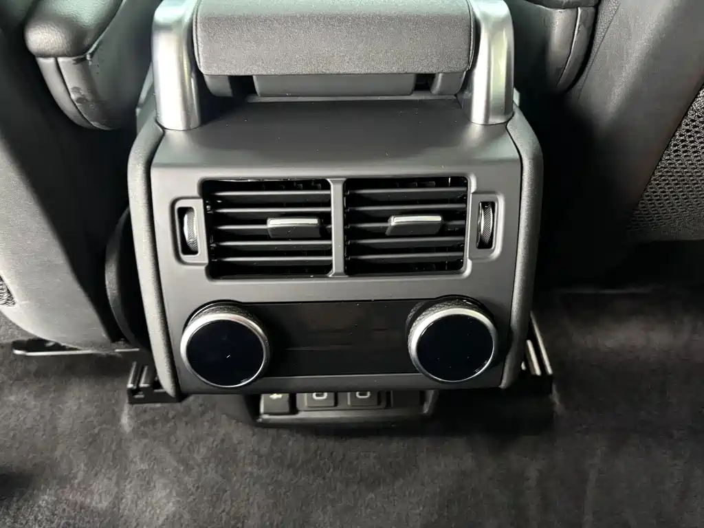 Land Rover Discovery — миниатюра 19