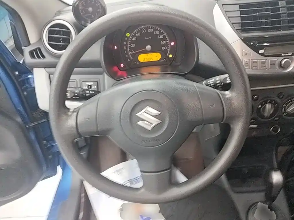 Suzuki Alto — миниатюра 11