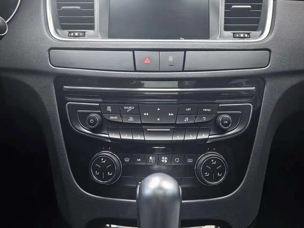 Peugeot 508 — миниатюра 10