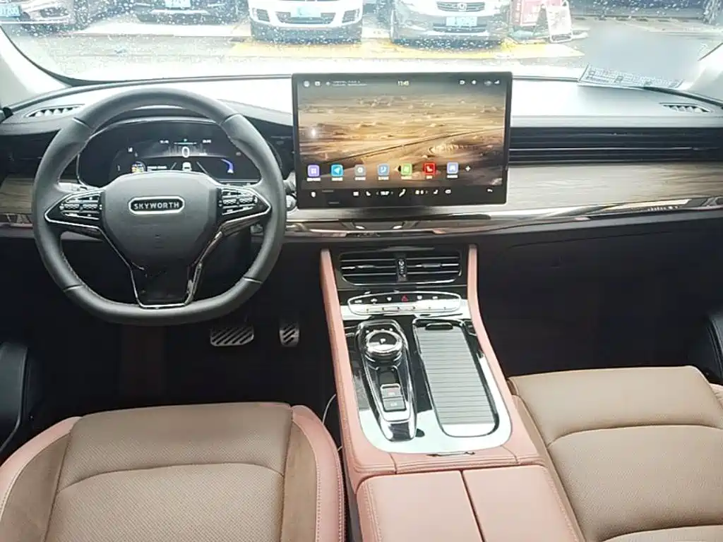 Skyworth EV6 — миниатюра 10