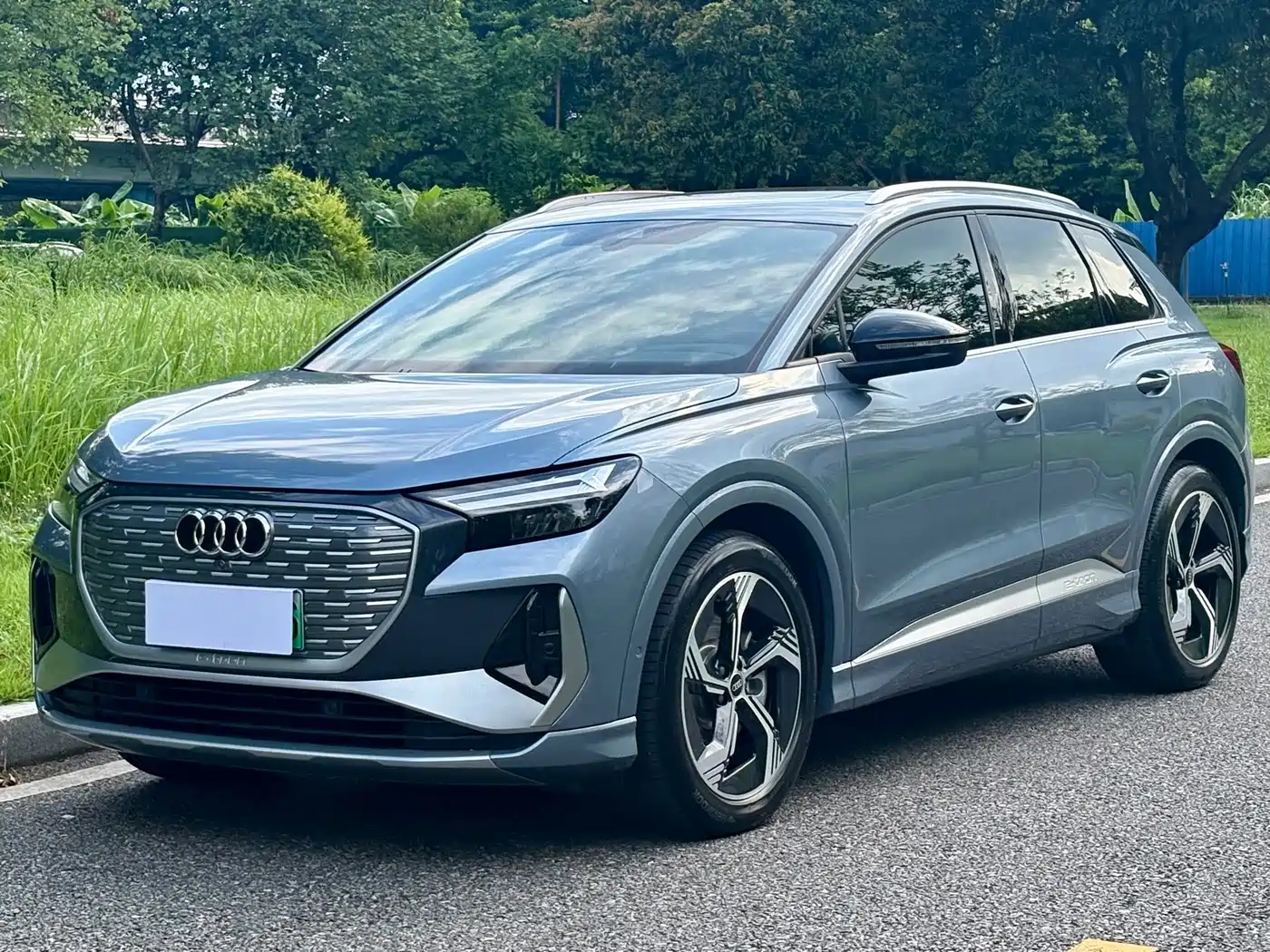 奥迪Q4 e-tron 2023款 40 e-tron 创境版 2023