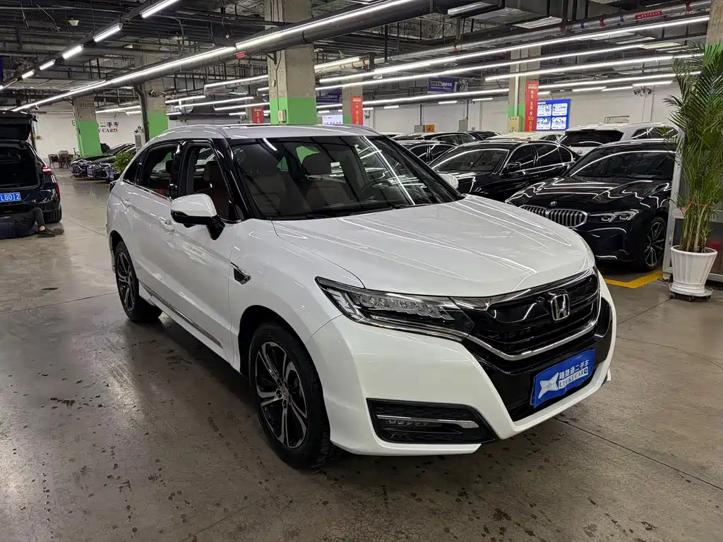 Honda UR-V — миниатюра 2