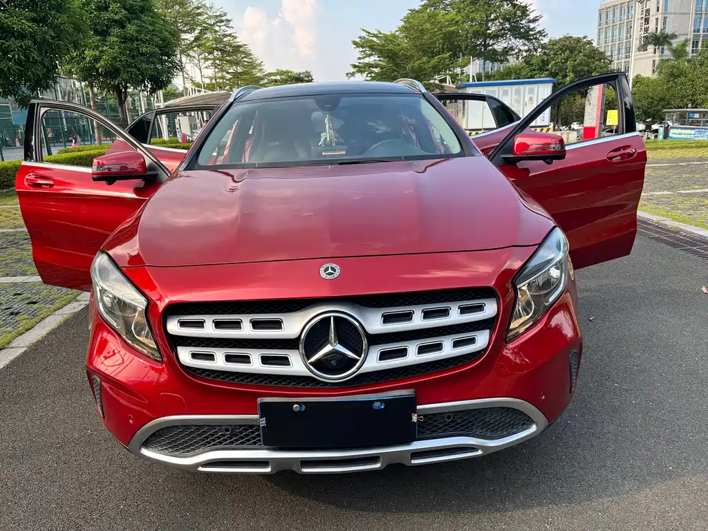 Mercedes-Benz GLA — миниатюра 24
