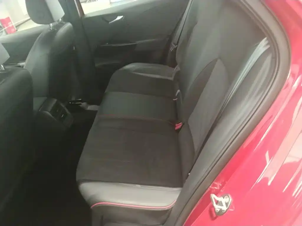 Volkswagen ID.3 — миниатюра 17