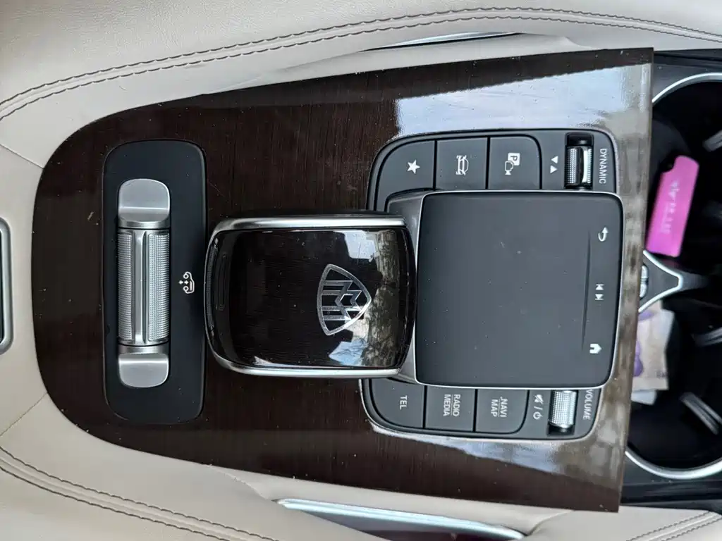 Mercedes-Benz GLS — миниатюра 7