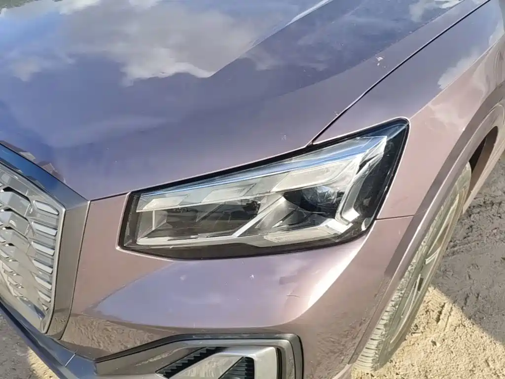 Audi Q2L e-tron — миниатюра 24
