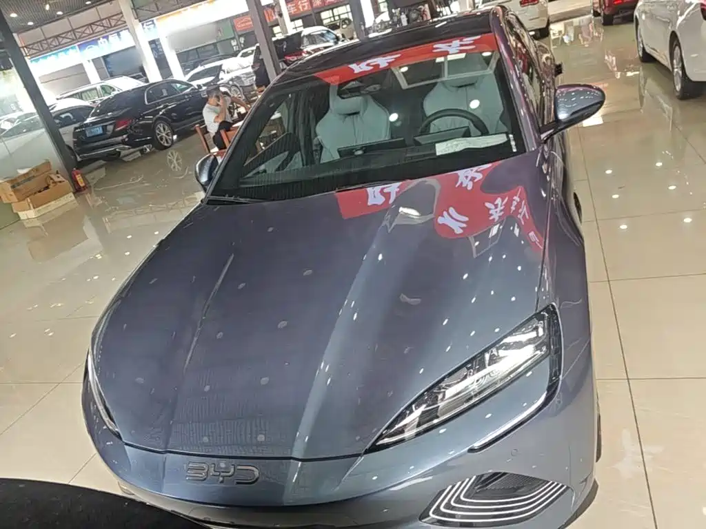 BYD Seal — миниатюра 3