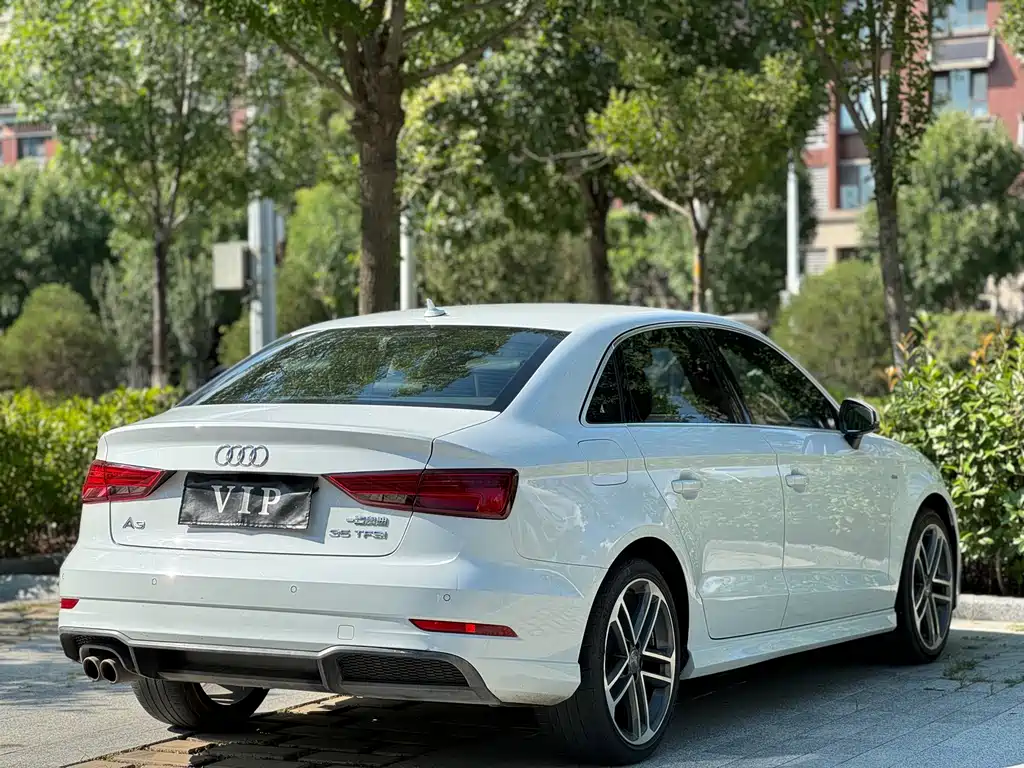 Audi A3 — миниатюра 10