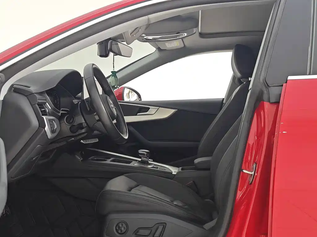 Audi A5 (Import) — миниатюра 7