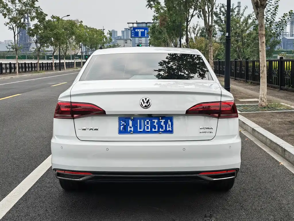 Volkswagen Bora — миниатюра 7